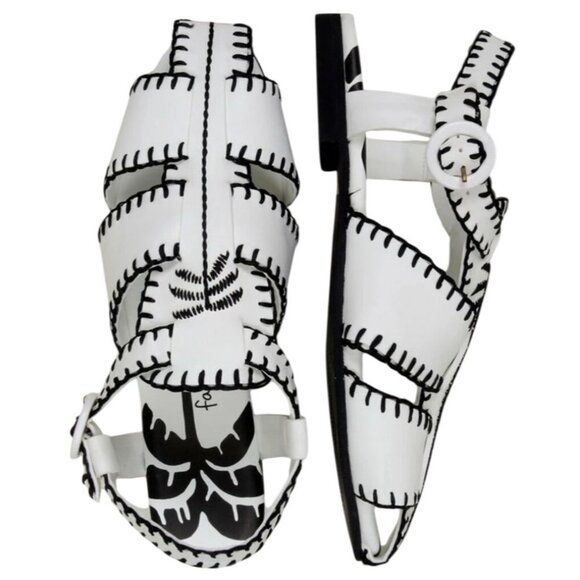 NEW FARM RIO sz 8 Black & White Whipstitch Palm Tree Sandal  Farm Rio Palm Tree Sandals in Black and White Whipstitch Size 7.5 New In Box